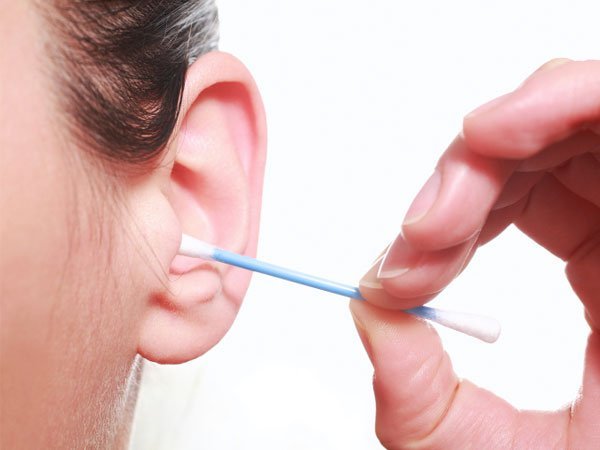 12 Easy Ways to Get Water Out of Ear Fast