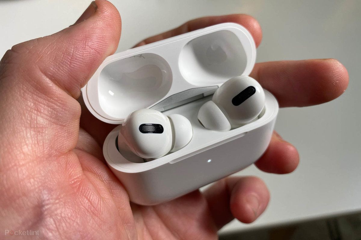 AirPods pro in 2020