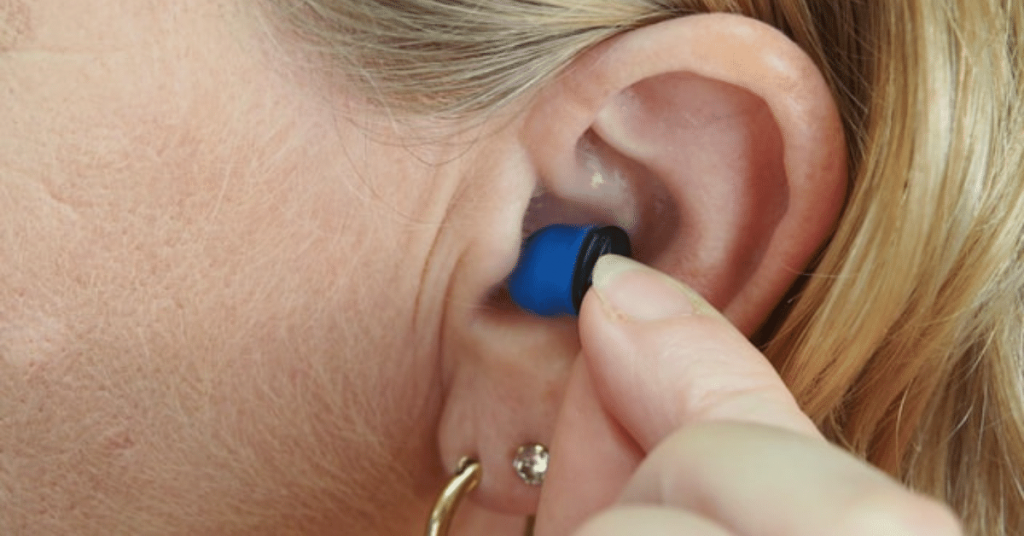 Does Wearing A Hearing Aid Help Tinnitus?