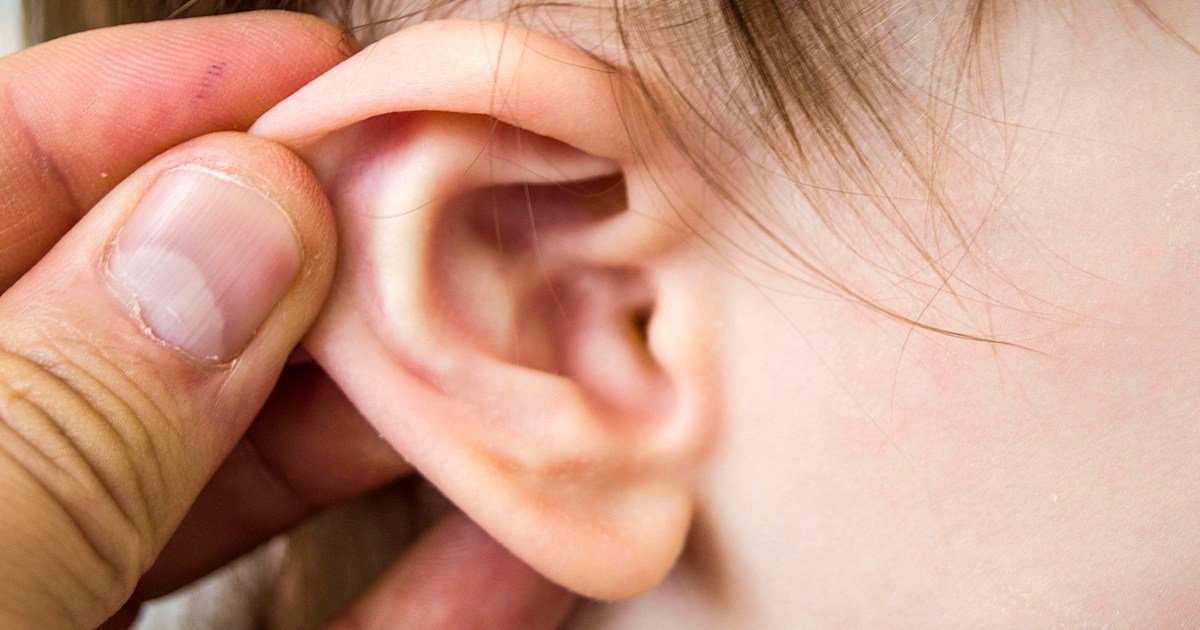 Ear infection symptoms, home remedies, and other questions ...