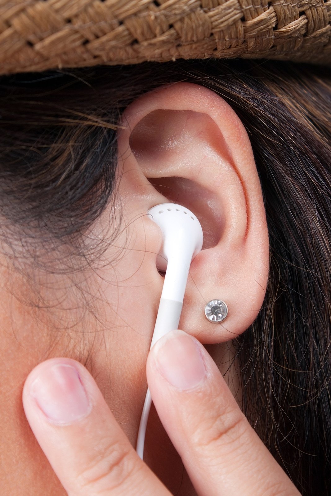Hearing loss may be caused by cities noises and music ...