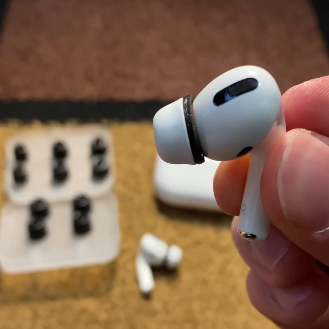 How to add memory foam ear tips to the AirPods Pro : airpods