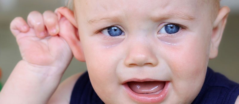 Ouch!: How to Help a Child with an Ear Infection