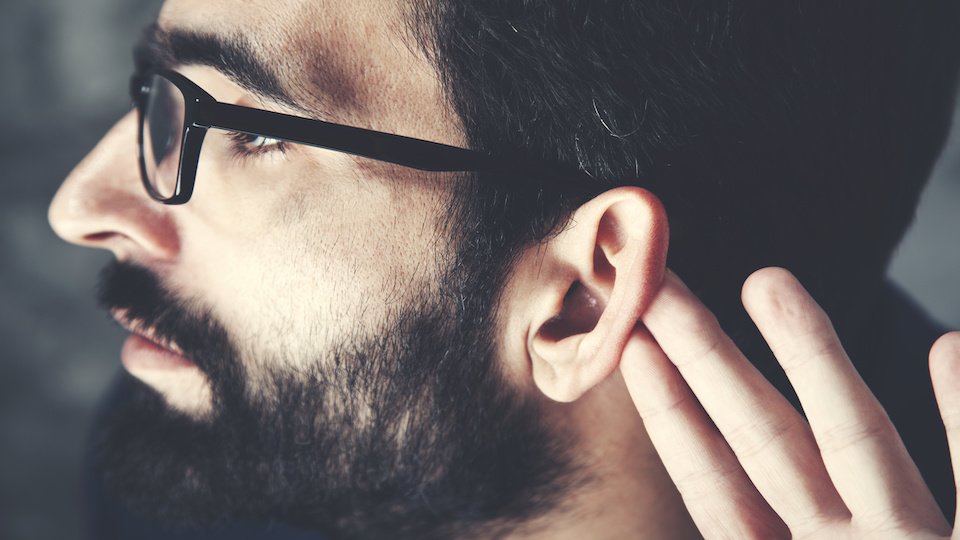 Why Your Inner Ears Itch and What You Should Never Do to ...
